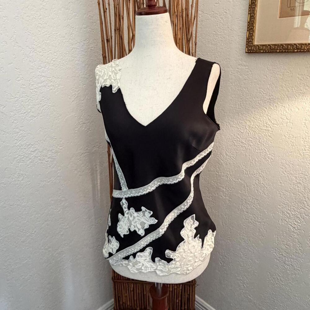 BCBG Max Azaria Black and white lace tank top with ruffles #glamour